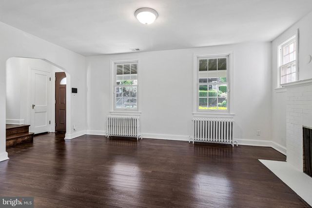6424 2ND PL NW, Washington, DC 20012