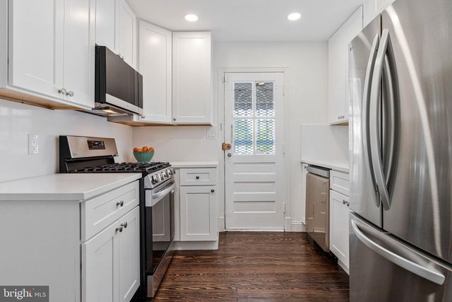 6424 2ND PL NW, Washington, DC 20012