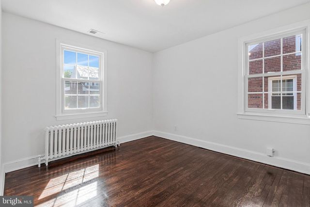 6424 2ND PL NW, Washington, DC 20012