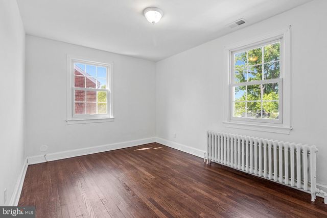 6424 2ND PL NW, Washington, DC 20012