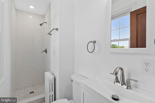 6424 2ND PL NW, Washington, DC 20012