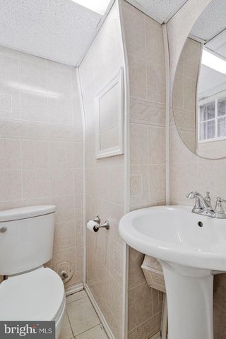 6424 2ND PL NW, Washington, DC 20012