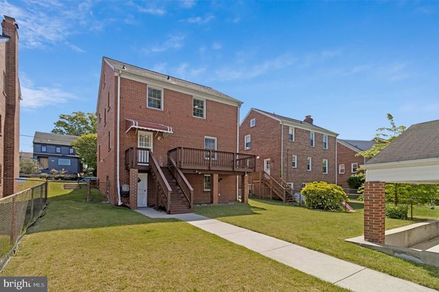 6424 2ND PL NW, Washington, DC 20012
