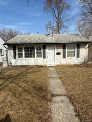 1441 E Harry Avenue, Hazel Park, MI 48030