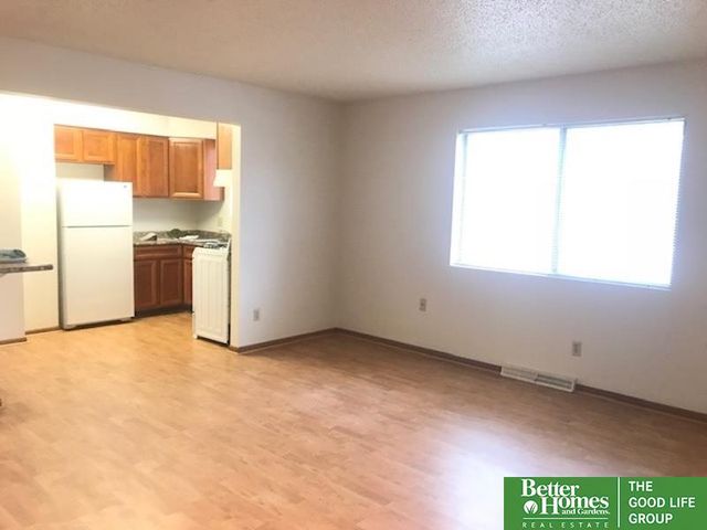 4801 Underwood Avenue, Omaha, NE 68132