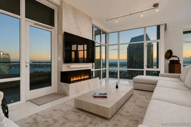 550 Front Street 1708, San Diego, CA 92101