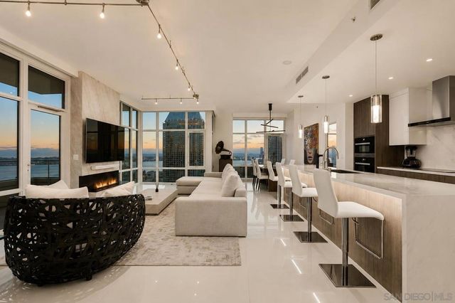 550 Front Street 1708, San Diego, CA 92101