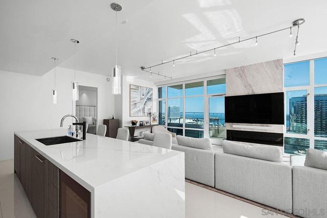 550 Front Street 1708, San Diego, CA 92101