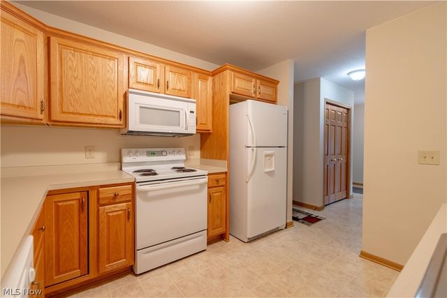 2450 Wright State Drive SE, Massillon, OH 44646