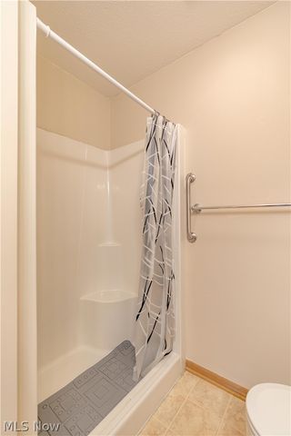 2450 Wright State Drive SE, Massillon, OH 44646