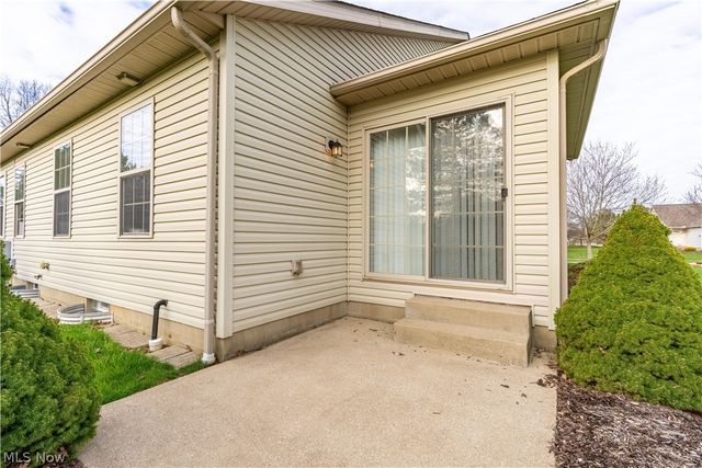 2450 Wright State Drive SE, Massillon, OH 44646