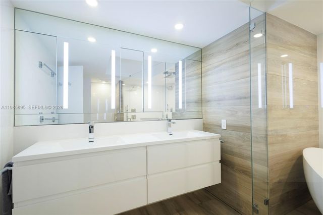 3640 Yacht Club Drive 1701, Aventura, FL 33180