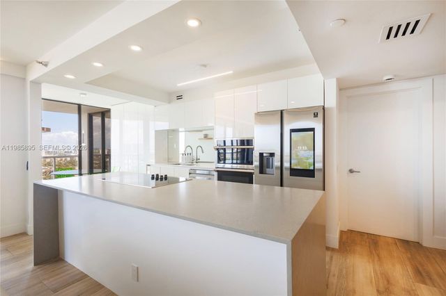3640 Yacht Club Drive 1701, Aventura, FL 33180