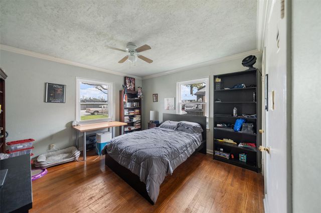 7303 Long Point Road, Houston, TX 77055