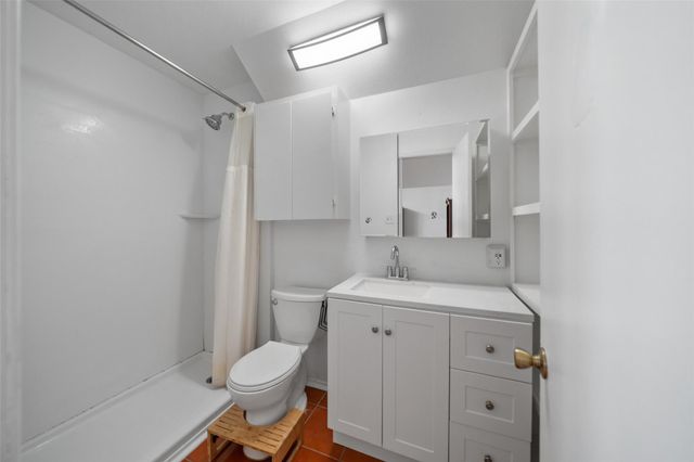 7303 Long Point Road, Houston, TX 77055