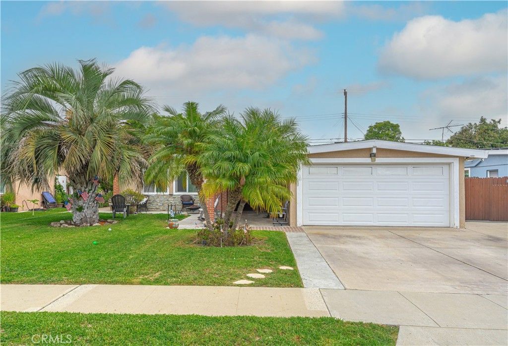 2333 S Shelton Street, Santa Ana, CA 92707 — exterior