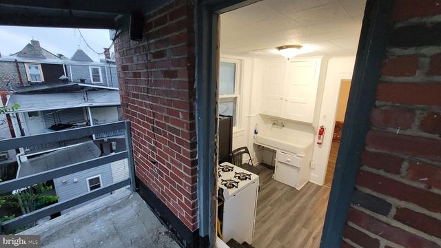 324 SPRING ST #3, Reading, PA 19601