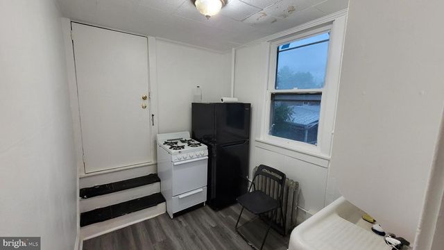 324 SPRING ST #3, Reading, PA 19601