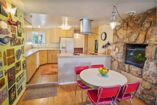 8636 Delco, Winnetka, CA 91306