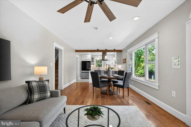 4448 W BRADDOCK RD, Alexandria, VA 22304