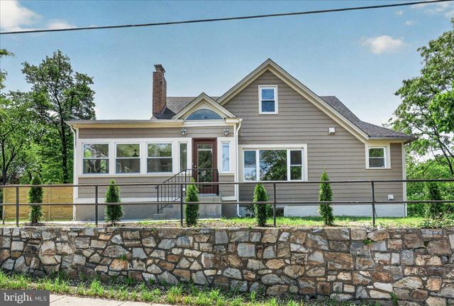 4448 W BRADDOCK RD, Alexandria, VA 22304