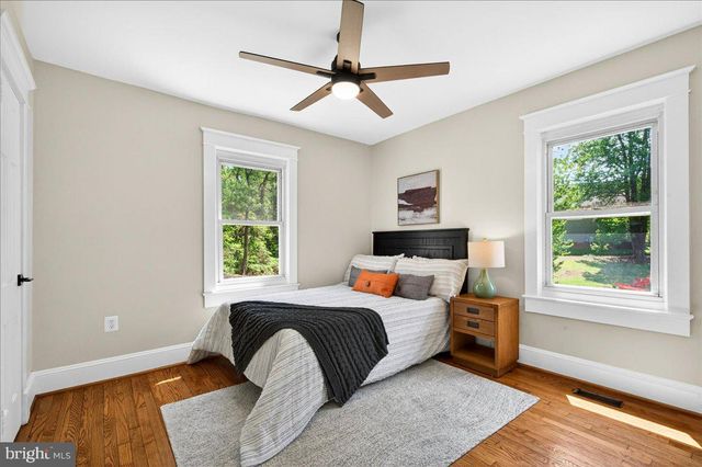 4448 W BRADDOCK RD, Alexandria, VA 22304