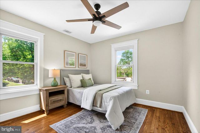 4448 W BRADDOCK RD, Alexandria, VA 22304