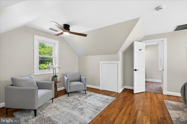 4448 W BRADDOCK RD, Alexandria, VA 22304