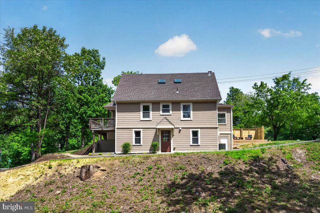 4448 W BRADDOCK RD, Alexandria, VA 22304