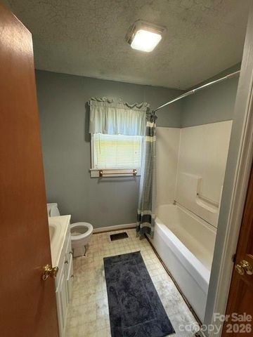 620 Rutherford Road, Marion, NC 28752