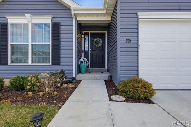 721 Creek View Drive, Fenton, MO 63026