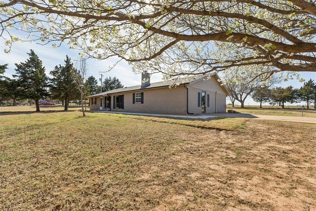 1101 N Douglas Boulevard, Guthrie, OK 73044