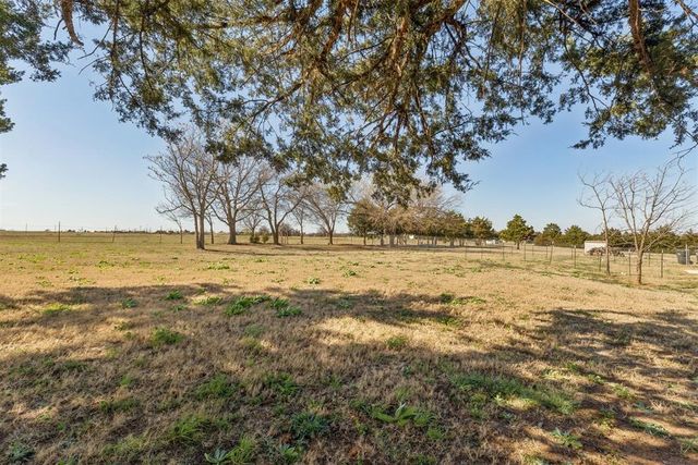 1101 N Douglas Boulevard, Guthrie, OK 73044