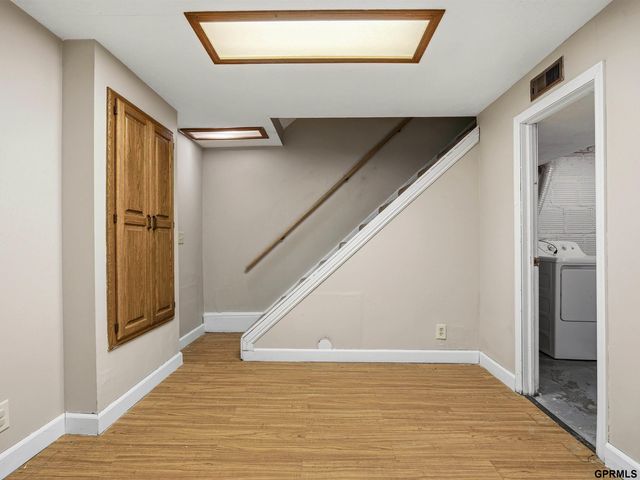 1929-1931 S 35 Street, Omaha, NE 68105