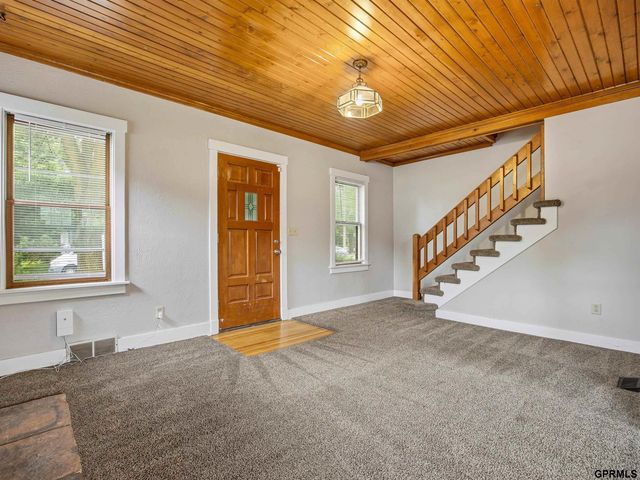 1929-1931 S 35 Street, Omaha, NE 68105