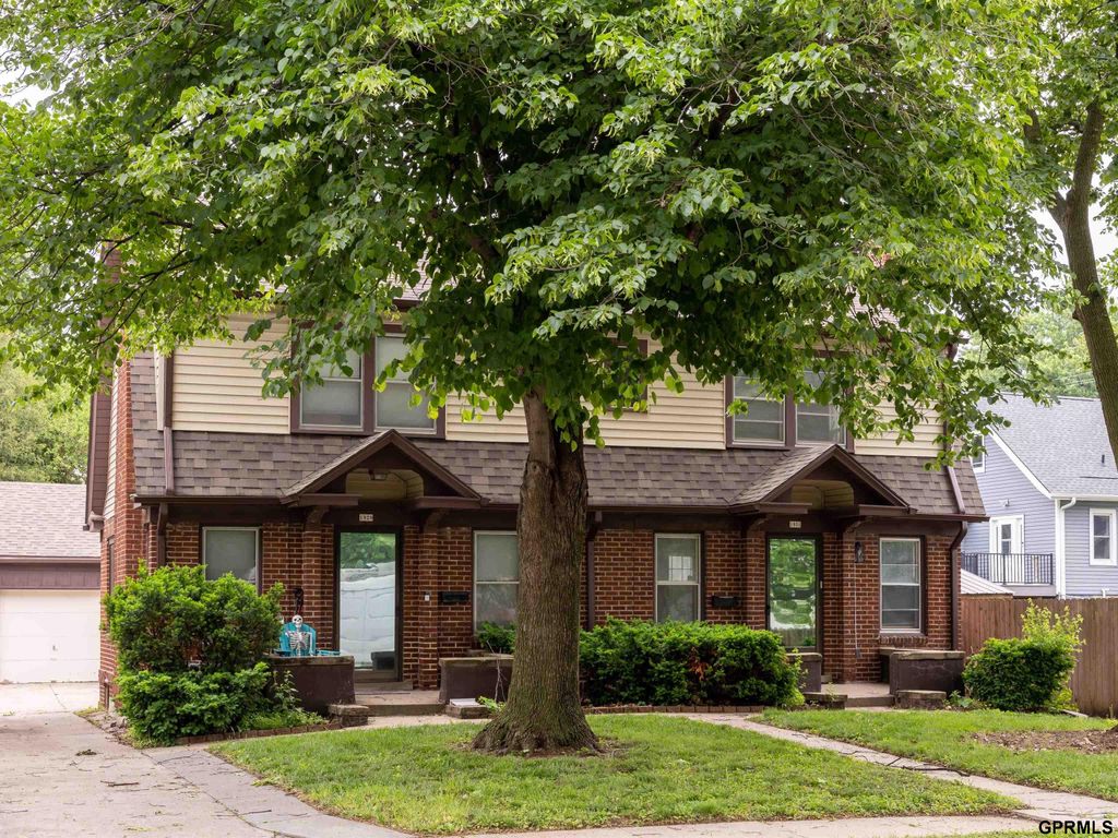 1929-1931 S 35 Street, Omaha, NE 68105