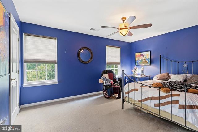9411 PRIMROSE LN, Manassas Park, VA 20111