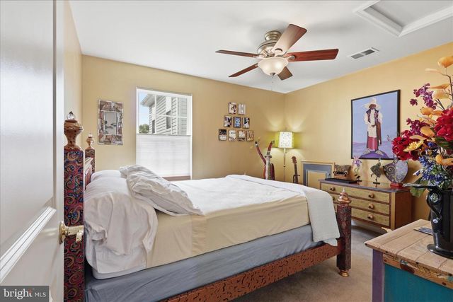 9411 PRIMROSE LN, Manassas Park, VA 20111
