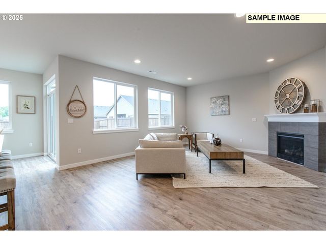 10228 Se HORNADAY Ave 377, Happy Valley, OR 97086