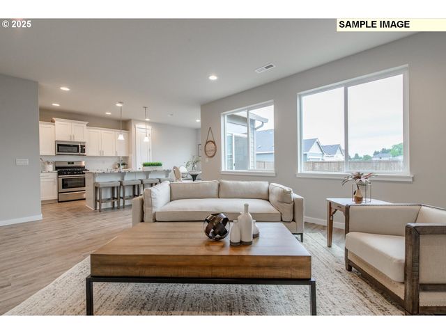 10228 Se HORNADAY Ave 377, Happy Valley, OR 97086