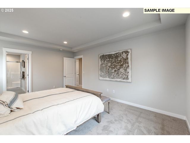 10228 Se HORNADAY Ave 377, Happy Valley, OR 97086