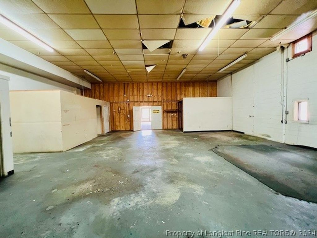 404 Peterson Drive, Lumberton, NC 28358 — photo 16