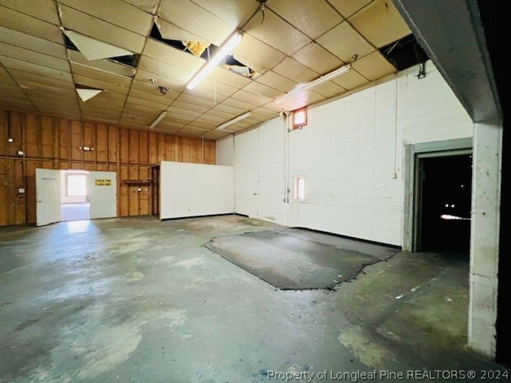 404 Peterson Drive, Lumberton, NC 28358 — photo 17