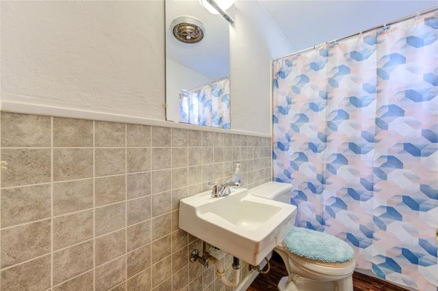 232 Hideaway Lane, Goodrich, TX 77335