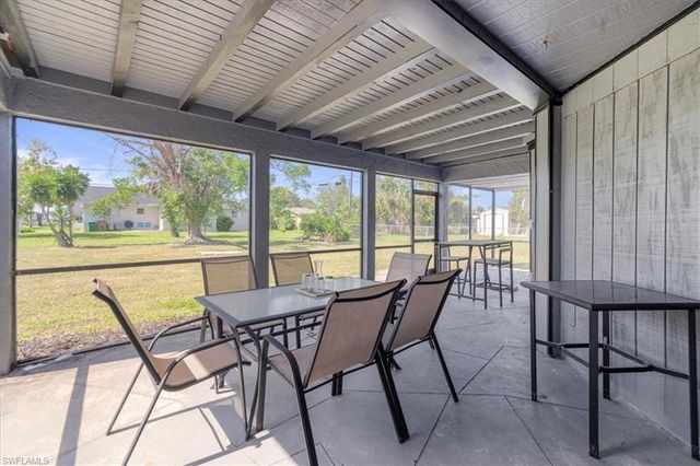 4216 1st CT, Cape Coral, FL 33904
