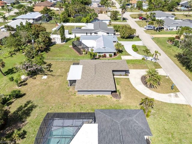 4216 1st CT, Cape Coral, FL 33904
