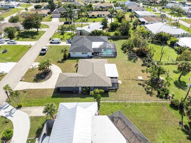 4216 1st CT, Cape Coral, FL 33904