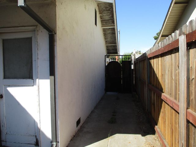 3154 Polk Way, Stockton, CA 95219
