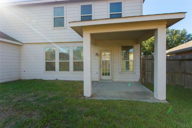 5310 Meadow Canyon Drive, Sugar Land, TX 77479