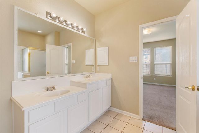 5310 Meadow Canyon Drive, Sugar Land, TX 77479